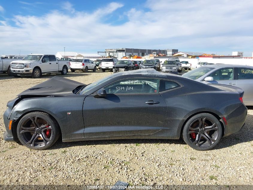 1G1FG1R77J0136843 2018 Chevrolet Camaro