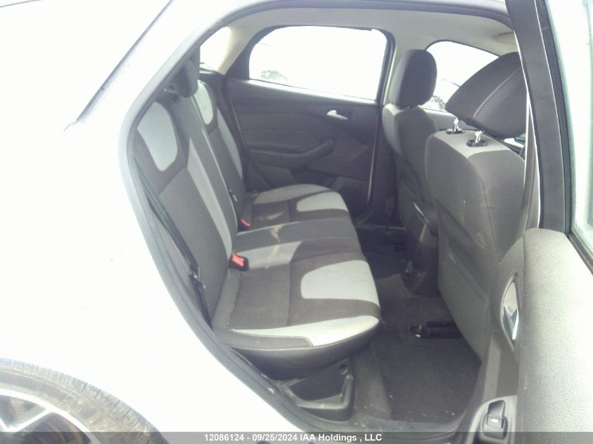 1FADP3K20EL120535 2014 Ford Focus Se