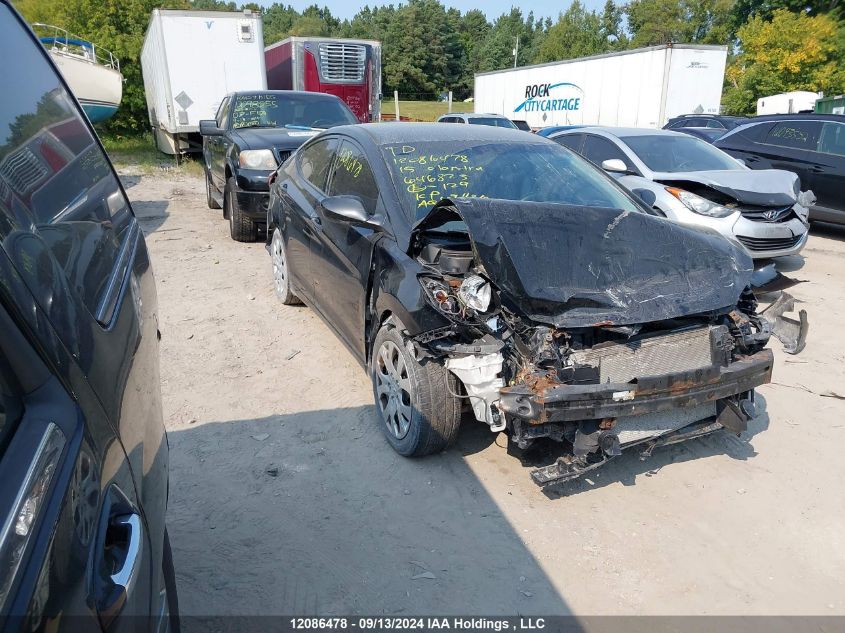 5NPDH4AE0FH646825 2015 HYUNDAI ELANTRA - Image 1