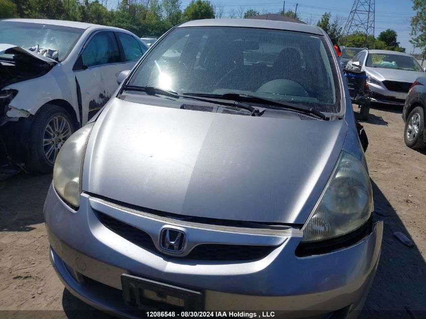 2007 Honda Fit VIN: JHMGD37437S818526 Lot: 12086548