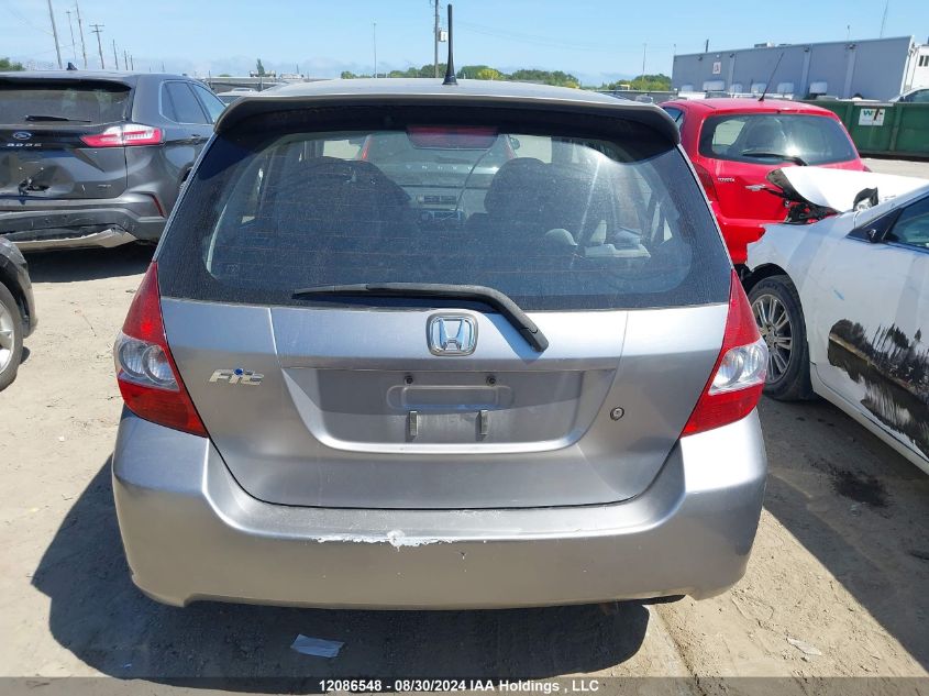 2007 Honda Fit VIN: JHMGD37437S818526 Lot: 12086548