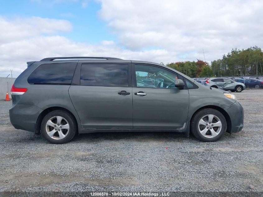 5TDZK3DC9BS057532 2011 Toyota Sienna V6 7 Passenger