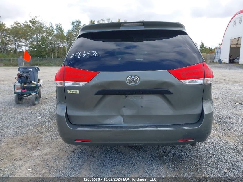 5TDZK3DC9BS057532 2011 Toyota Sienna V6 7 Passenger