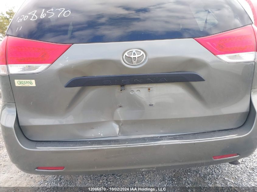 5TDZK3DC9BS057532 2011 Toyota Sienna V6 7 Passenger