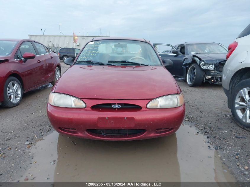 1999 Ford Escort Se VIN: 1FAFP13P5XW205783 Lot: 12088235