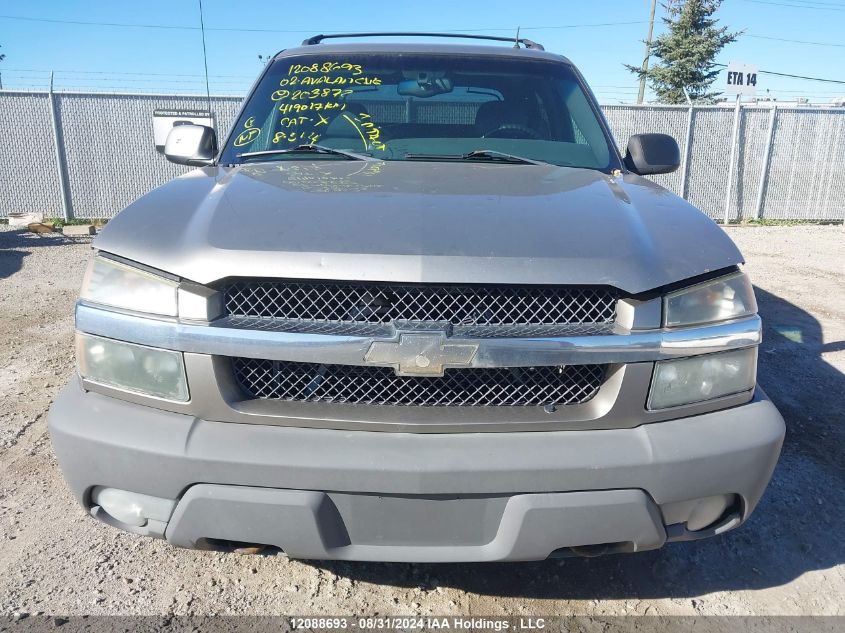 2002 Chevrolet Avalanche VIN: 3GNEK13T52G203872 Lot: 12088693