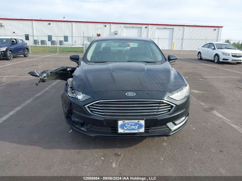 3FA6P0H70JR209902 2018 Ford Fusion Se