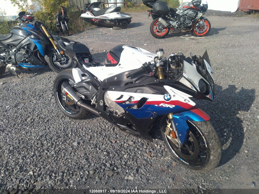 WB1052404DZ039728 2013 BMW S 1000 photo no. 14