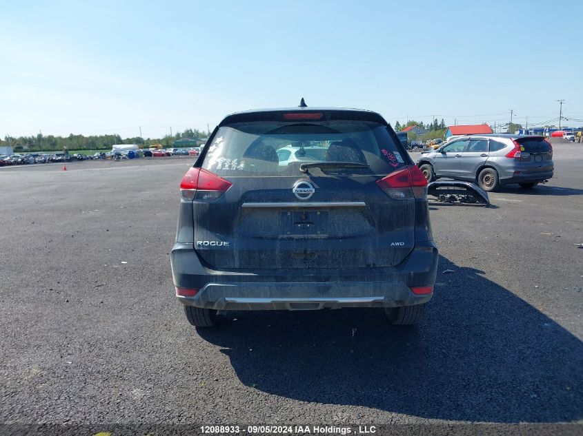 5N1AT2MV3JC765065 2018 Nissan Rogue Sv/Sl