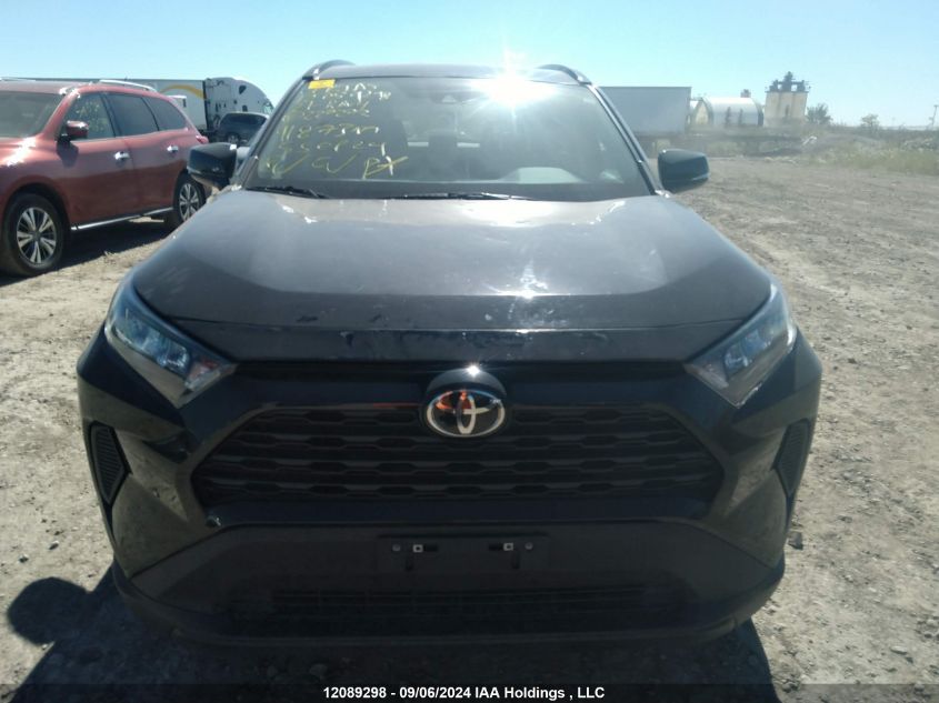 2T3B1RFV4MC227272 2021 Toyota Rav4 Le