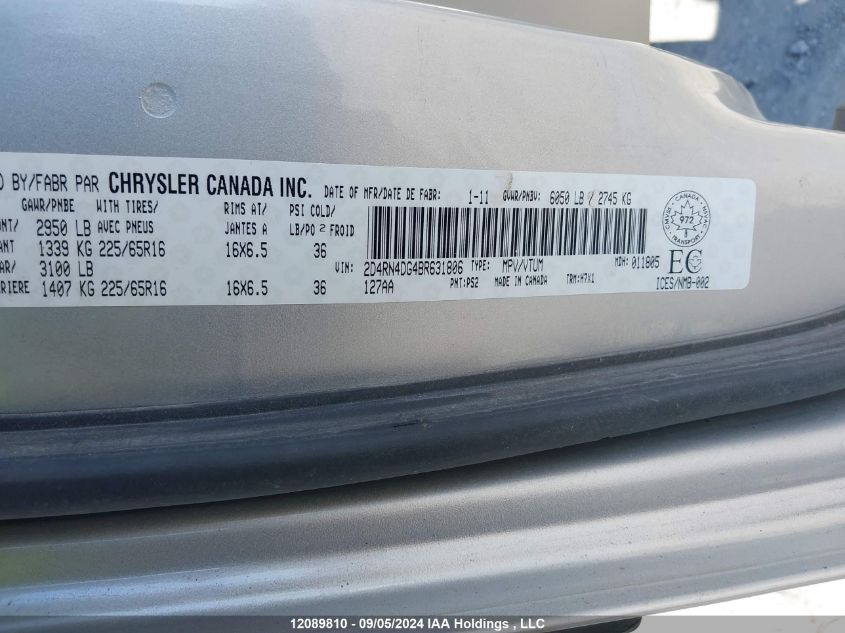 2D4RN4DG4BR631806 2011 Dodge Grand Caravan Se/Sxt