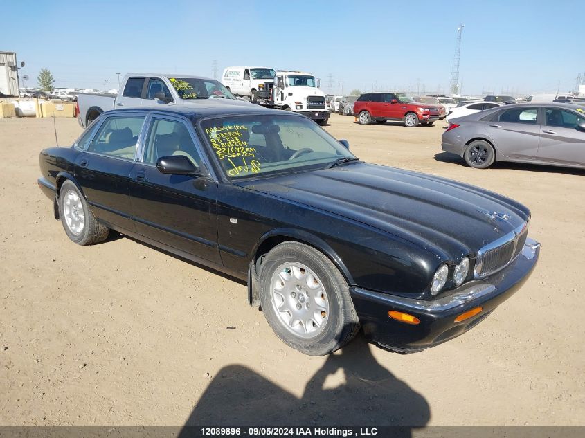 1998 Jaguar Xj8 VIN: SAJHN1249WC845884 Lot: 12089896