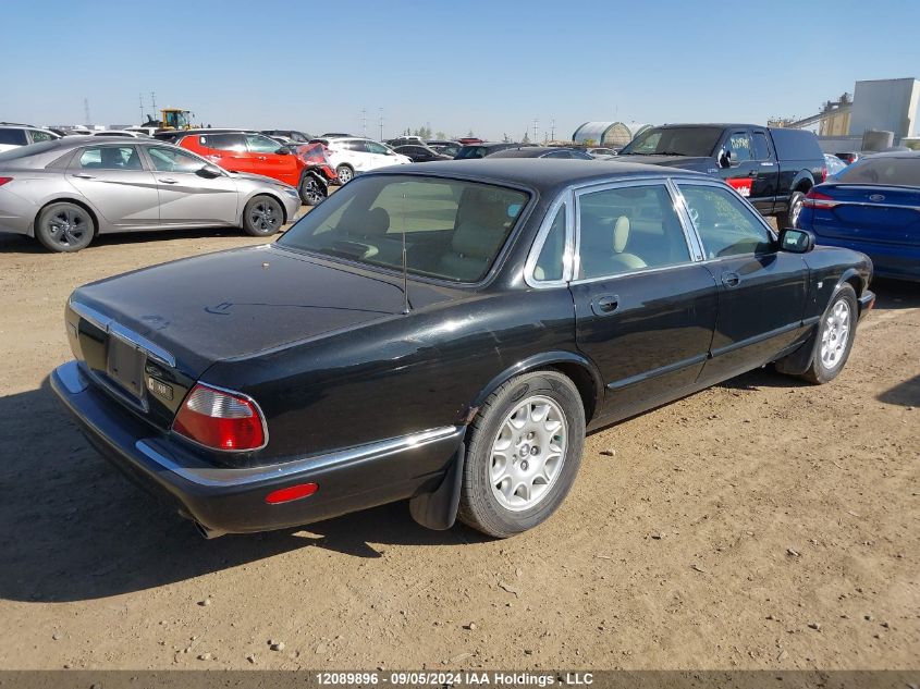 1998 Jaguar Xj8 VIN: SAJHN1249WC845884 Lot: 12089896