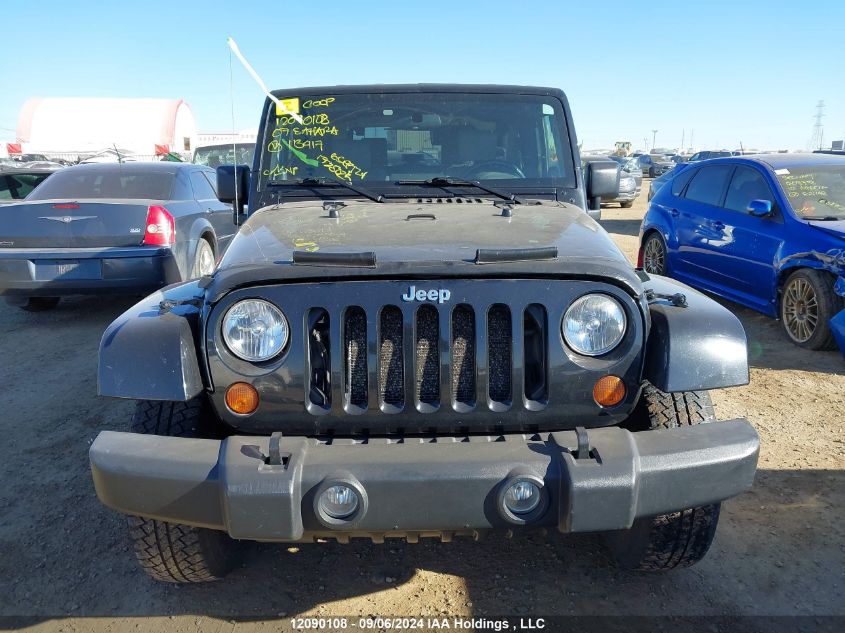 2007 Jeep Wrangler Sahara VIN: 1J8FA54137L113417 Lot: 12090108