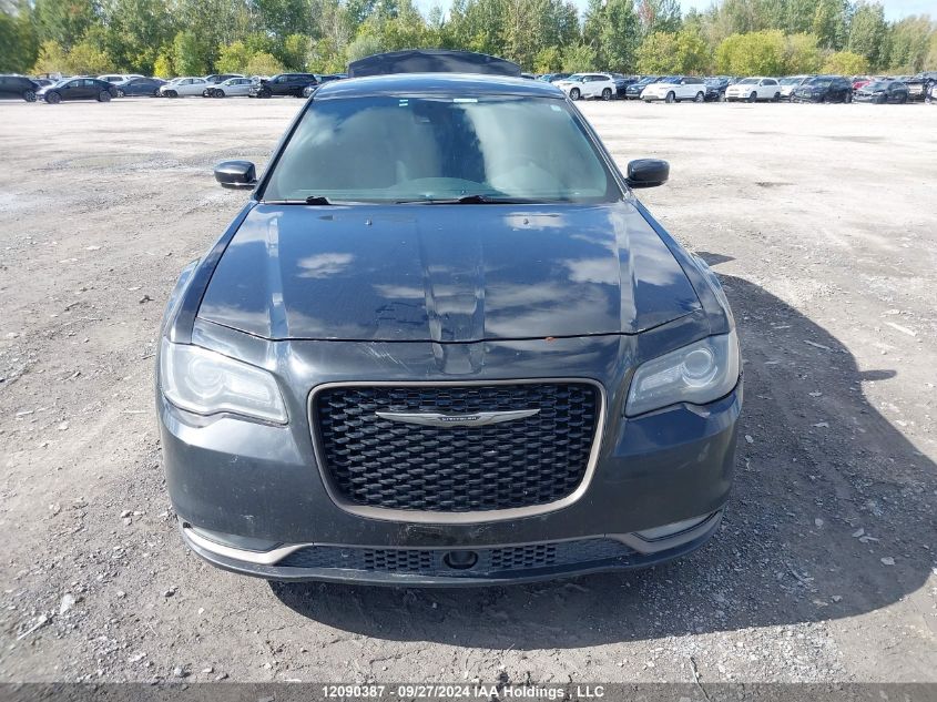 2C3CCABGXGH298393 2016 Chrysler 300 S