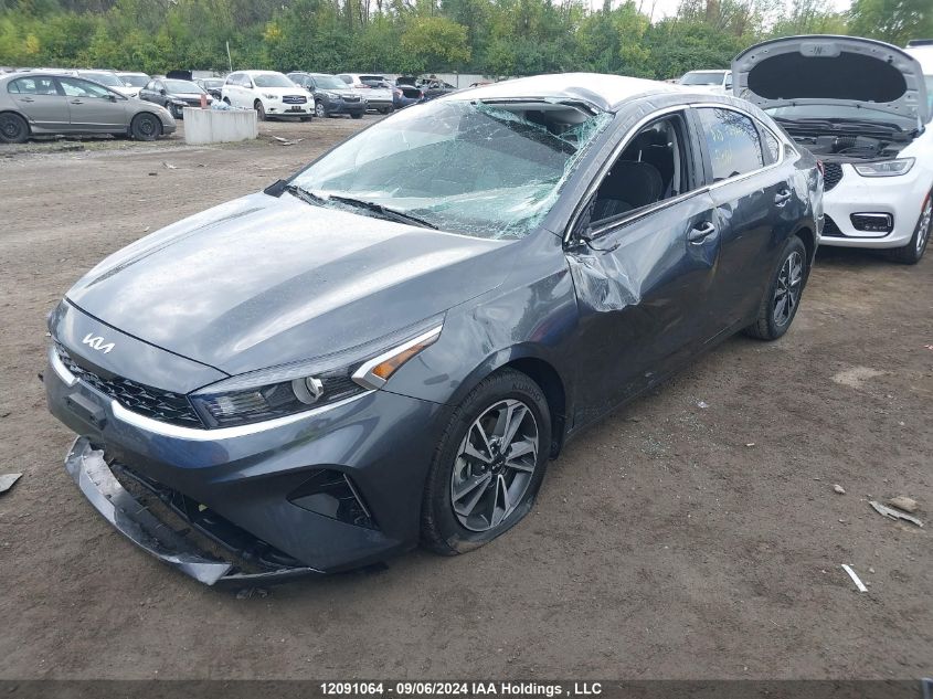 3KPF34AD9PE696918 2023 KIA FORTE - Image 2