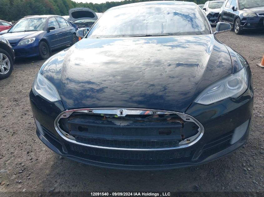 2013 Tesla Model S VIN: 5YJSA1DP0DFP13135 Lot: 12091540