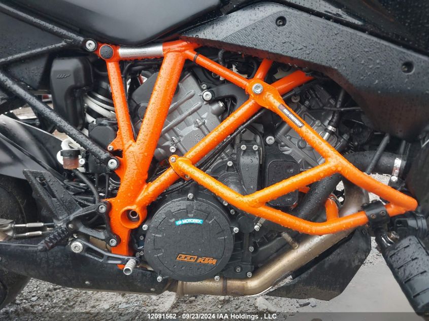 2019 Ktm 1290 Super Duke Gt VIN: VBKV69406KM907154 Lot: 12091562