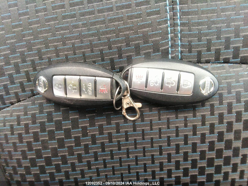 2016 Nissan Sentra S/Sv/Sr/Sl VIN: 3N1AB7AP4GL647889 Lot: 12092352