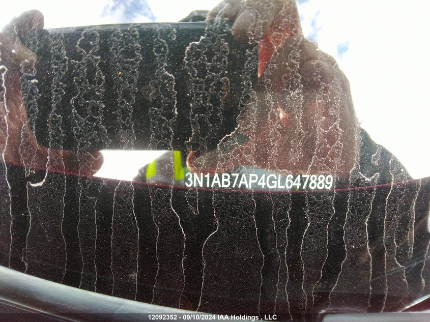 2016 Nissan Sentra S/Sv/Sr/Sl VIN: 3N1AB7AP4GL647889 Lot: 12092352