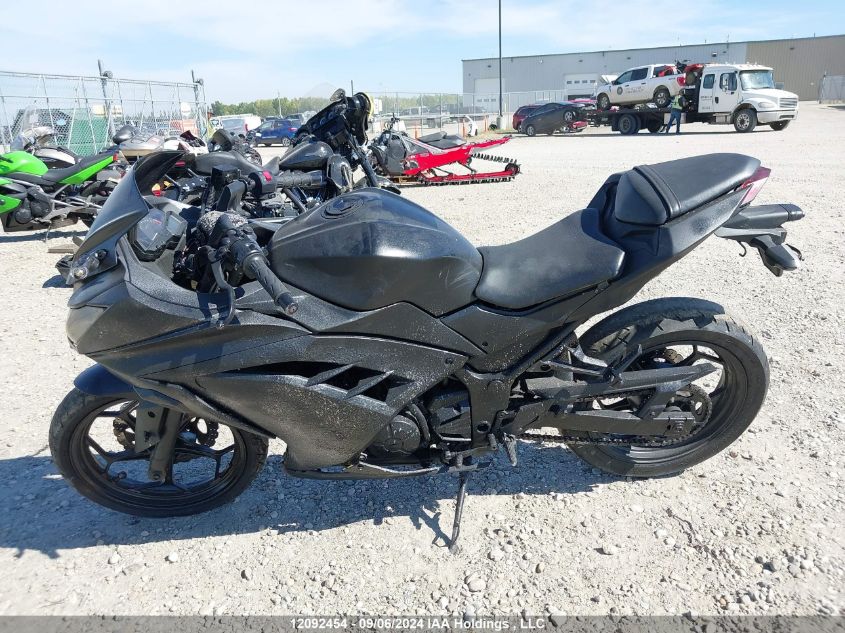 2015 Kawasaki Ex300 A VIN: JKAEX8A15FDA21738 Lot: 12092454