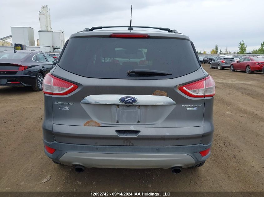 1FMCU9J95EUE29990 2014 Ford Escape Titanium