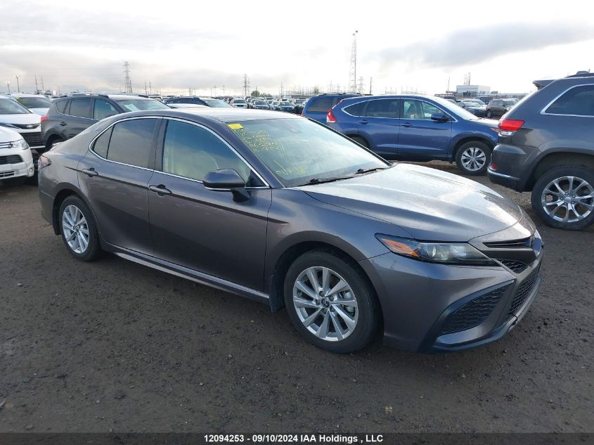 4T1G11AK2PU156718 2023 TOYOTA CAMRY - Image 1