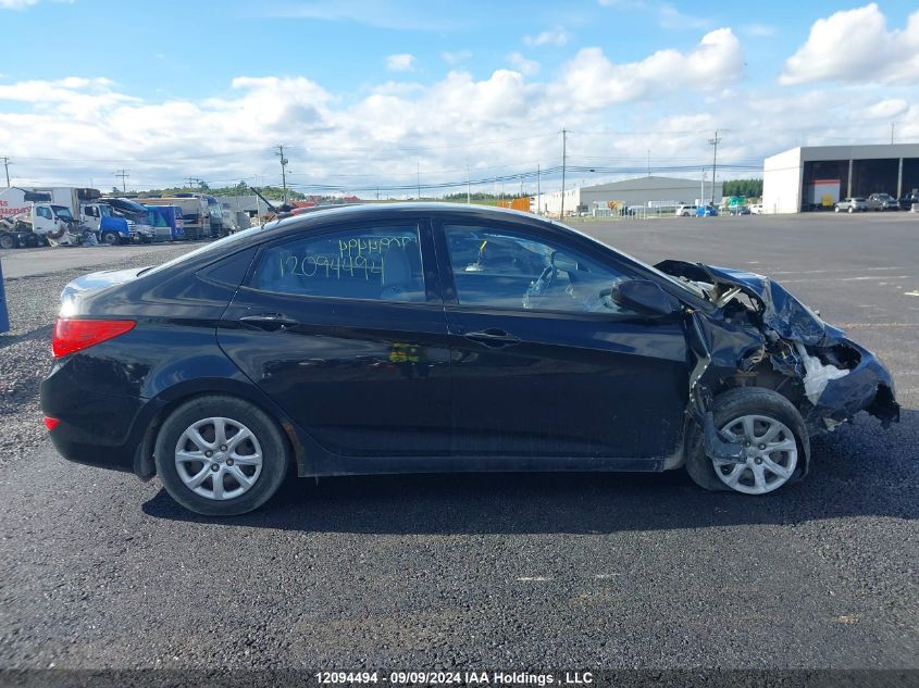 2013 Hyundai Accent Gls/Gs VIN: KMHCT4AE8DU317184 Lot: 12094494