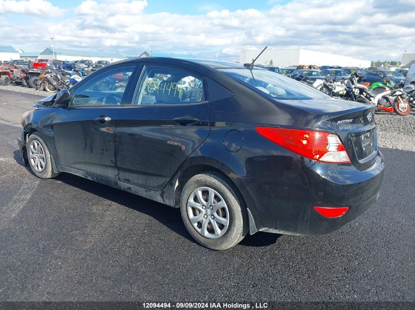 2013 Hyundai Accent Gls/Gs VIN: KMHCT4AE8DU317184 Lot: 12094494