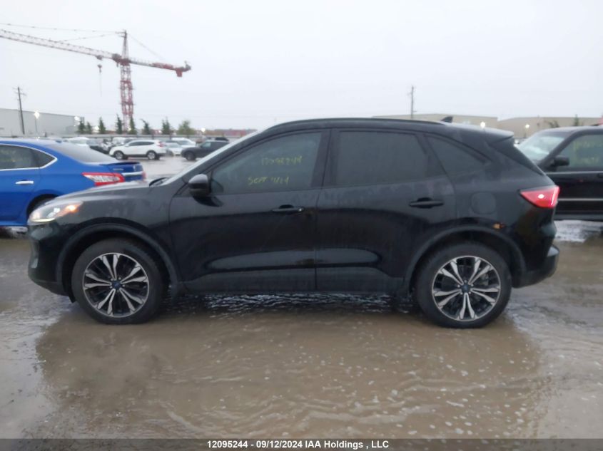 2022 Ford Escape Se VIN: 1FMCU9G61NUB38433 Lot: 12095244