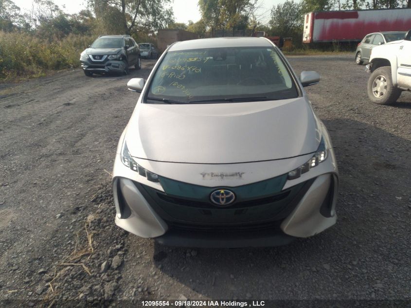 2018 Toyota Prius Prime VIN: JTDKARFP5J3086470 Lot: 12095554