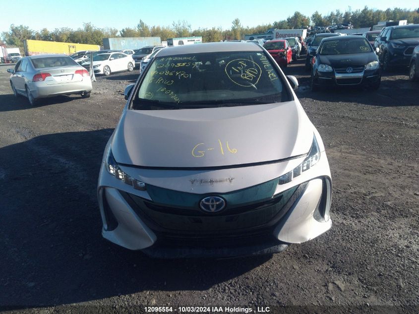 2018 Toyota Prius Prime VIN: JTDKARFP5J3086470 Lot: 12095554