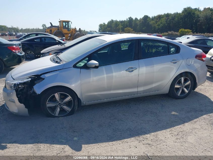 3KPFL4A77JE164326 2018 Kia Forte