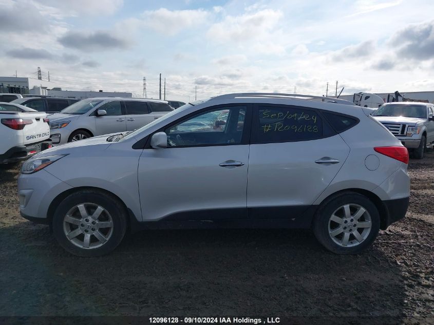 2015 Hyundai Tucson Limited/Se VIN: KM8JUCAG6FU113826 Lot: 12096128