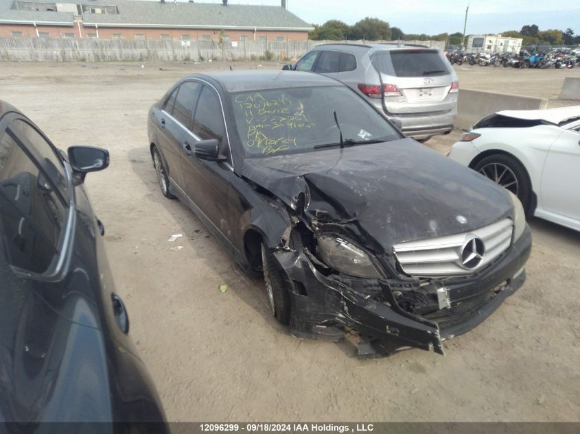 WDDGF8FB5BF537201 2011 Mercedes-Benz C-Class