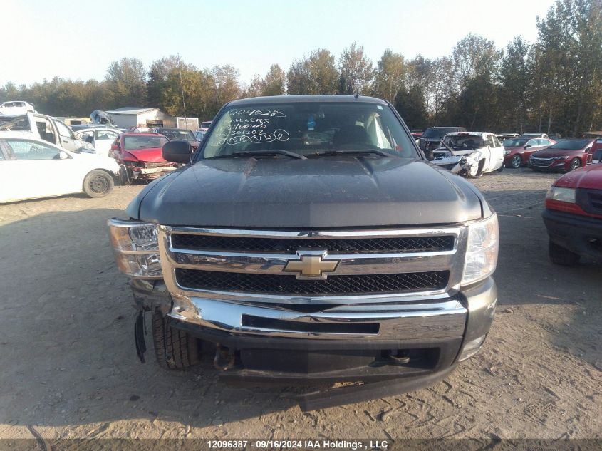 2011 Chevrolet Silverado 1500 VIN: 1GCRKSE31BZ301309 Lot: 12096387