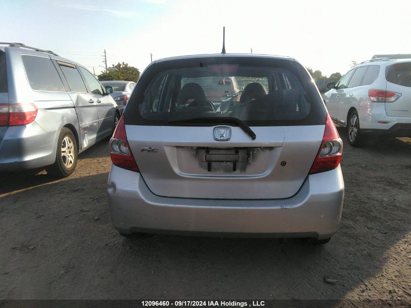 2007 Honda Fit VIN: JHMGD384X7S817209 Lot: 12096460