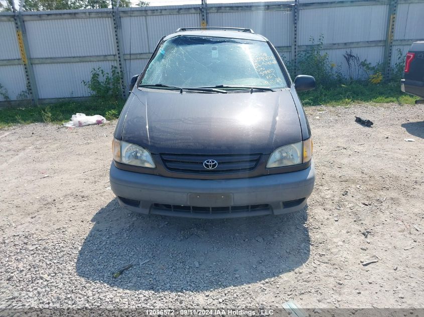 4T3ZF19CX2U452142 2002 Toyota Sienna Ce