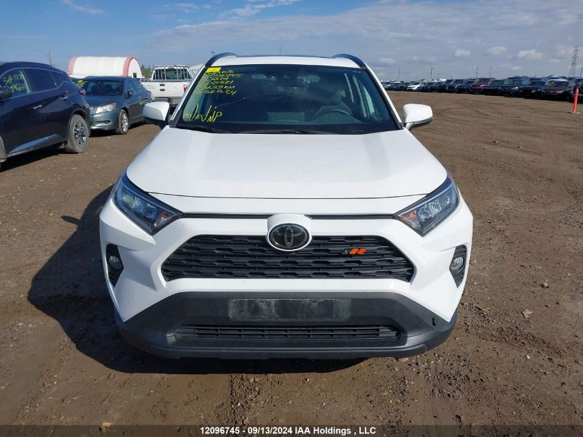 2019 Toyota Rav4 Xle/Xle Premium VIN: 2T3R1RFV8KC021321 Lot: 12096745