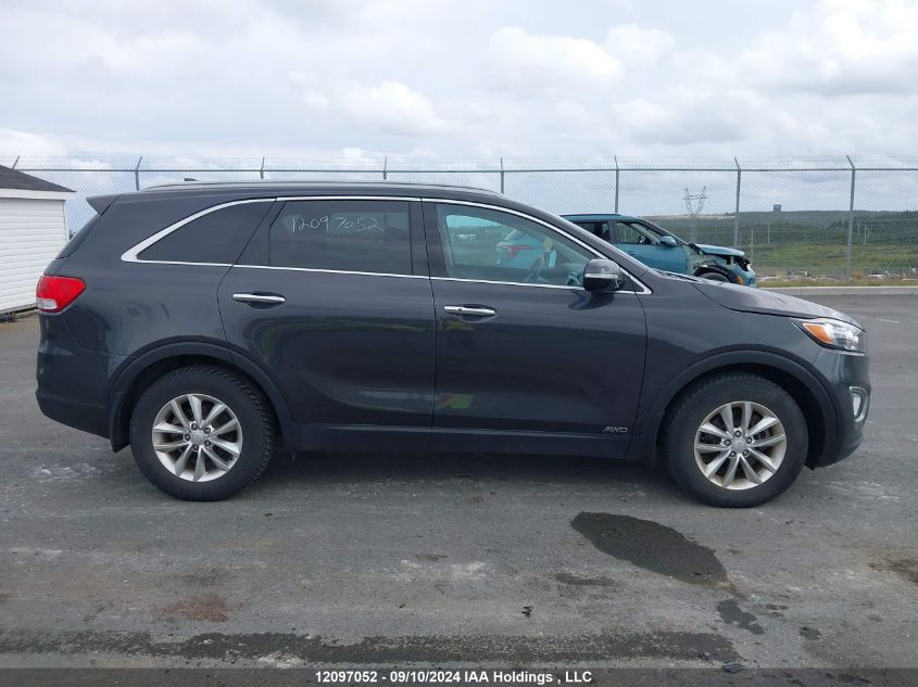 5XYPGDA15HG202282 2017 Kia Sorento Lx/L