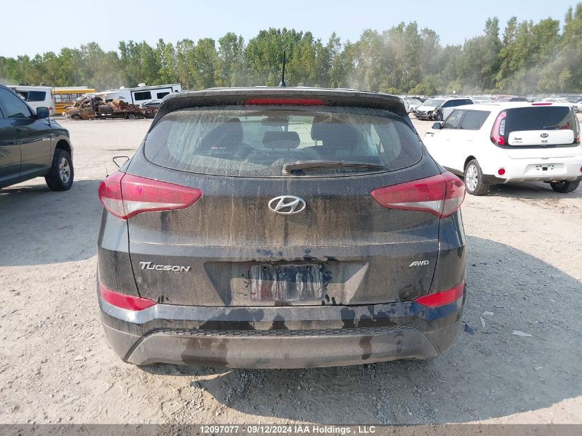 2018 Hyundai Tucson Base 2.0L VIN: KM8J2CA47JU835486 Lot: 12097077