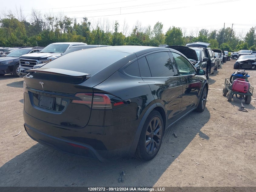 7SAXCDE58PF381211 2023 TESLA MODEL X photo no. 4