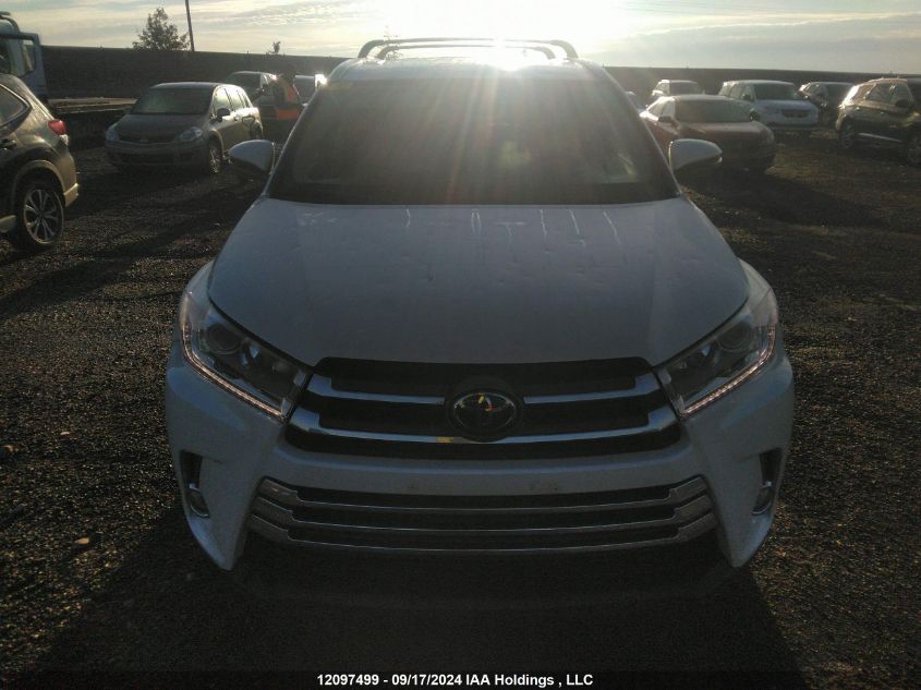 5TDJZRFH7JS535238 2018 Toyota Highlander Se/Xle