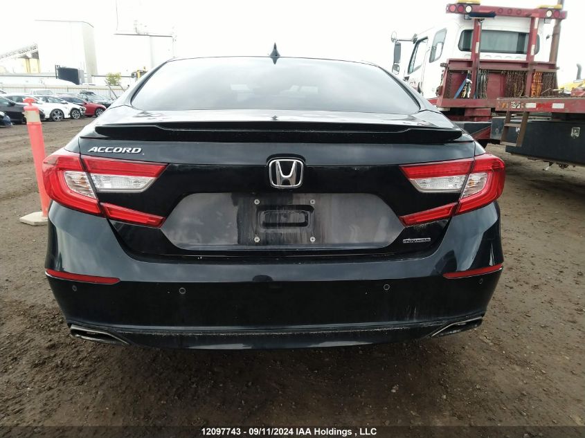 2018 Honda Accord Sedan VIN: 1HGCV1F98JA806997 Lot: 12097743