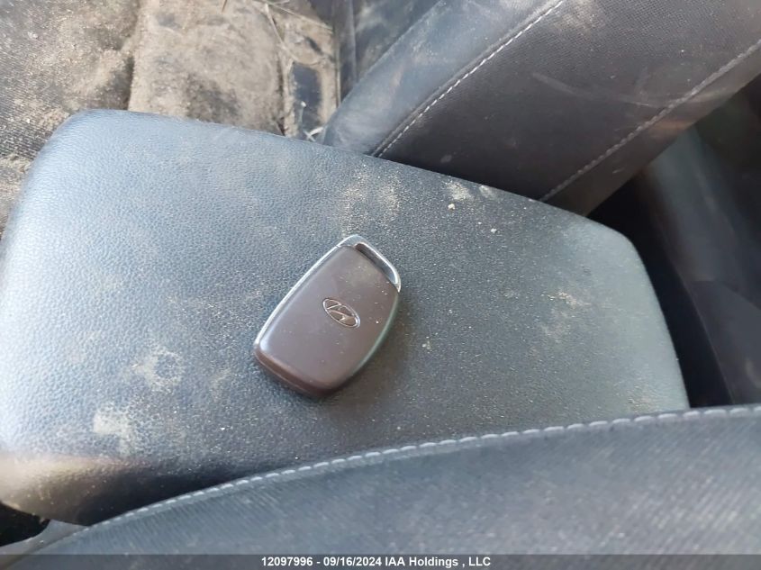 KMHD84LF1HU127048 2017 Hyundai Elantra Gls