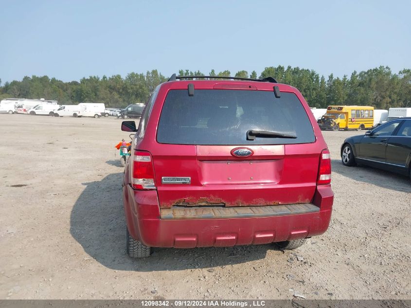 1FMCU03128KE53490 2008 Ford Escape