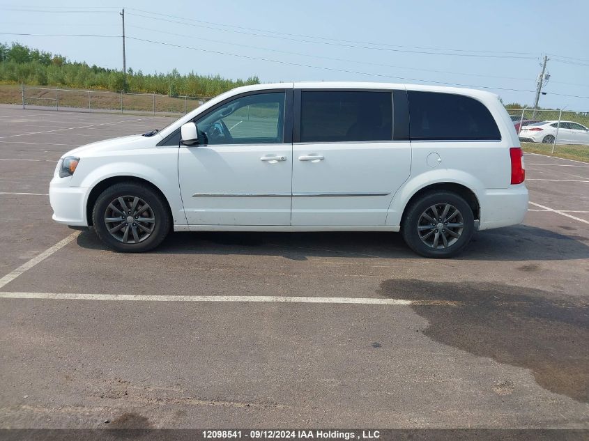 2015 Chrysler Town & Country S VIN: 2C4RC1HG8FR719890 Lot: 12098541