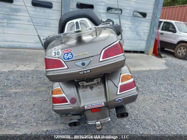 2004 Honda Gl1800 A VIN: 1HFSC47514A300290 Lot: 12098688