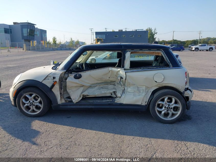 2013 Mini Cooper VIN: WMWSU3C5XDT374428 Lot: 12099001