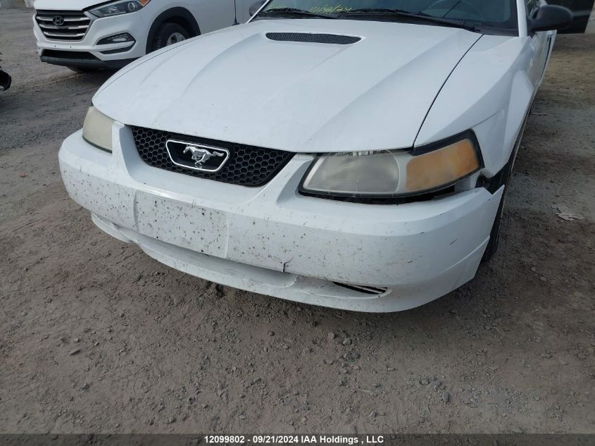 2000 Ford Mustang VIN: 1FAFP4046YF167168 Lot: 12099802